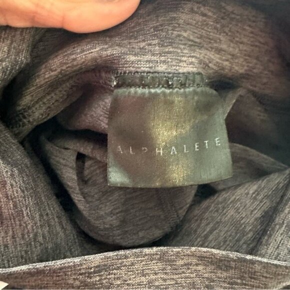 Alphalete R6 Revival Leggings. Small. Charcoal Gray - Picture 8 of 12